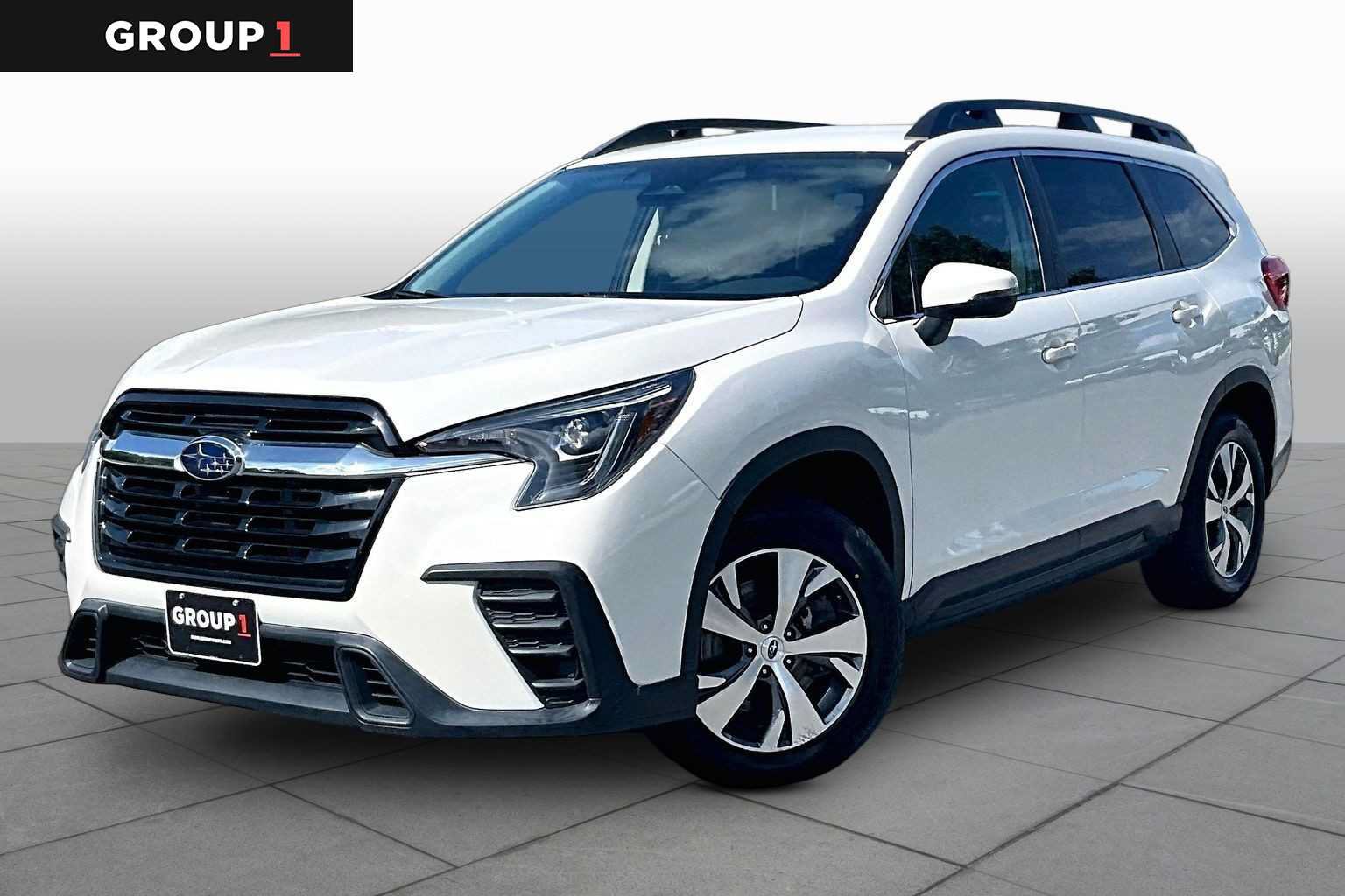 Used 2023 Subaru Ascent Premium w/ Convenience Package AWD/4WD image 1
