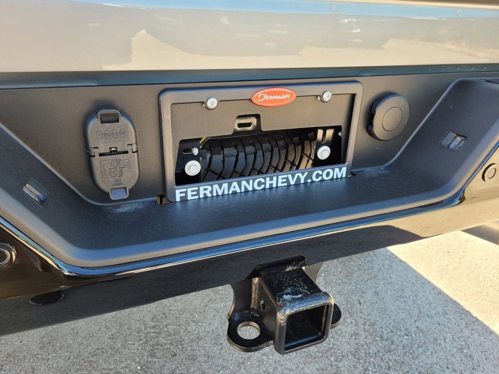 New 2026 Chevrolet Silverado 2500 Custom w/ Custom Value Package AWD/4WD image 13