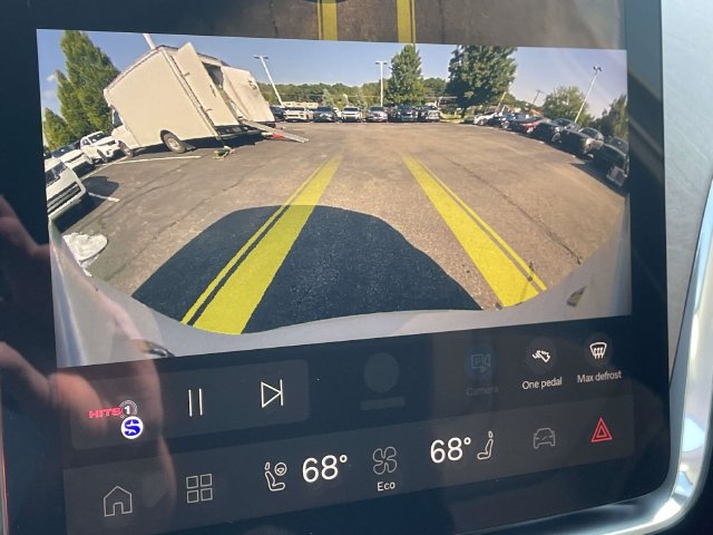 New 2026 Volvo EX90 Plus AWD/4WD image 28