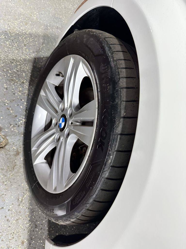 Used 2017 BMW 330i Sedan RWD image 11