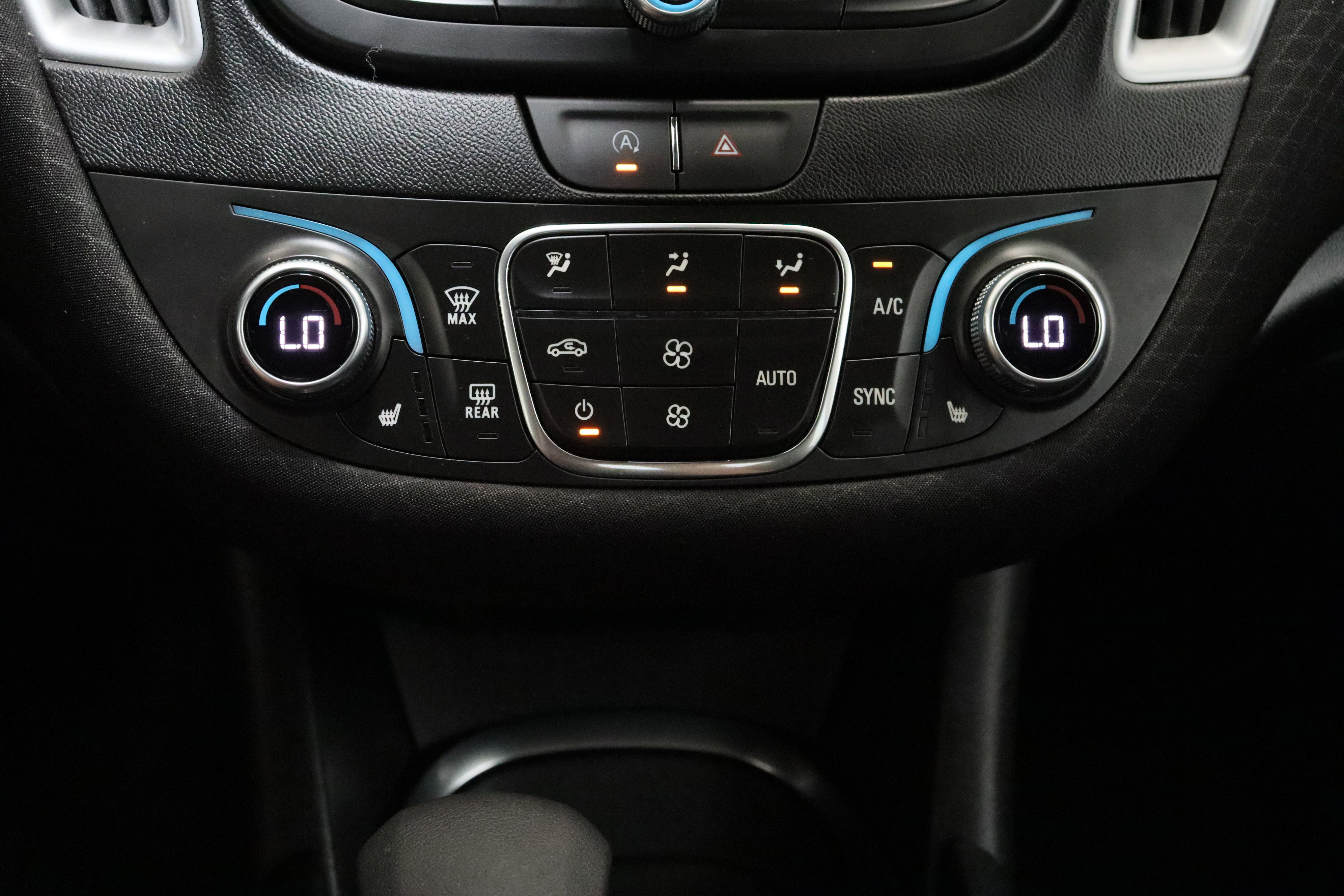 Used 2024 Chevrolet Malibu LT FWD image 20