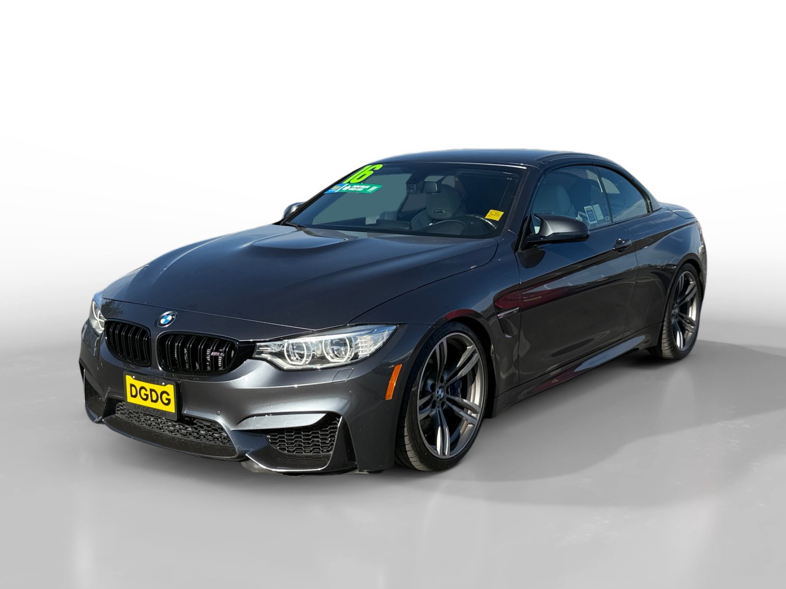 Used 2016 BMW M4 Convertible RWD image 1