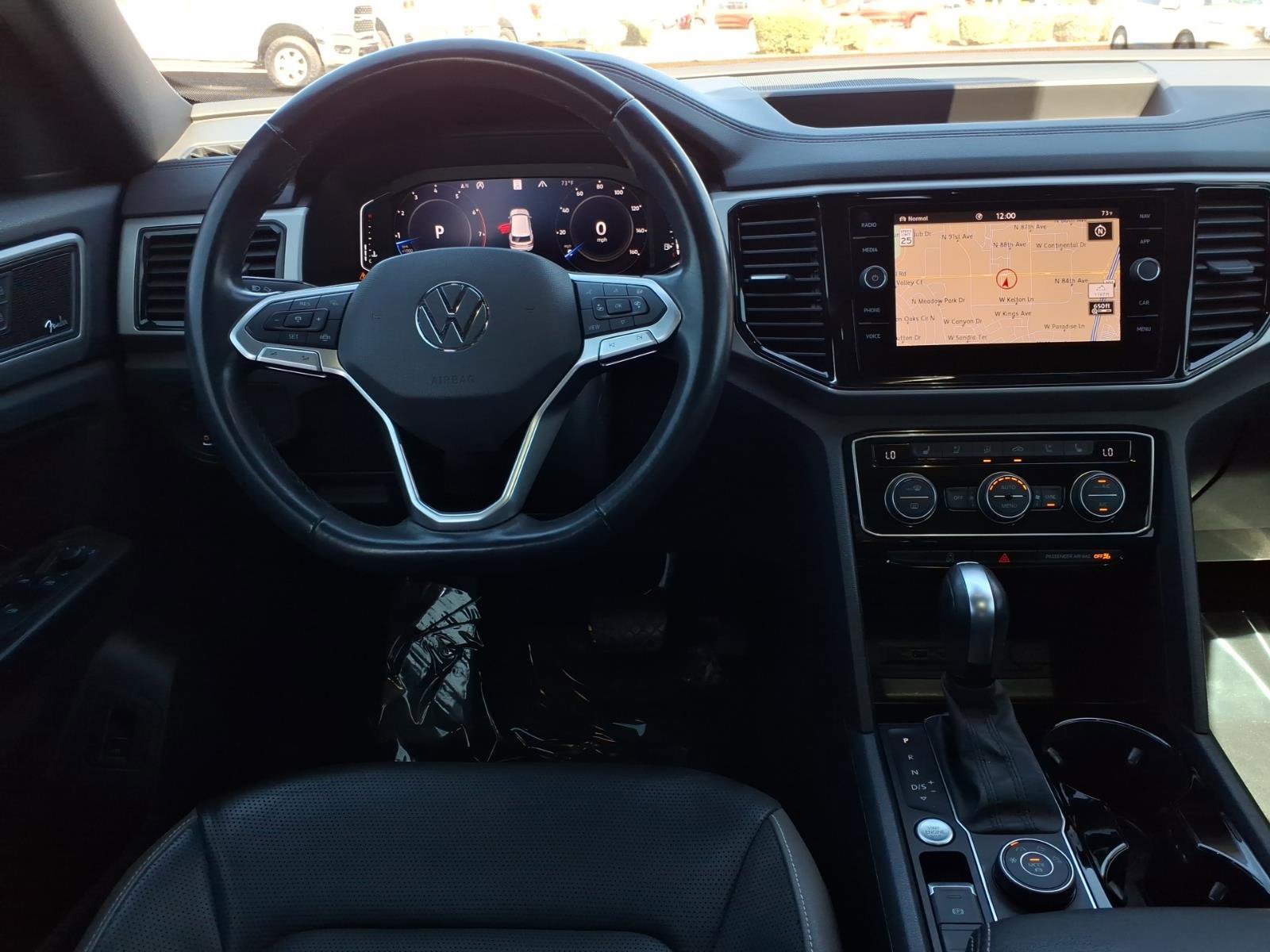Certified 2020 Volkswagen Atlas Cross Sport SEL Premium AWD/4WD image 26