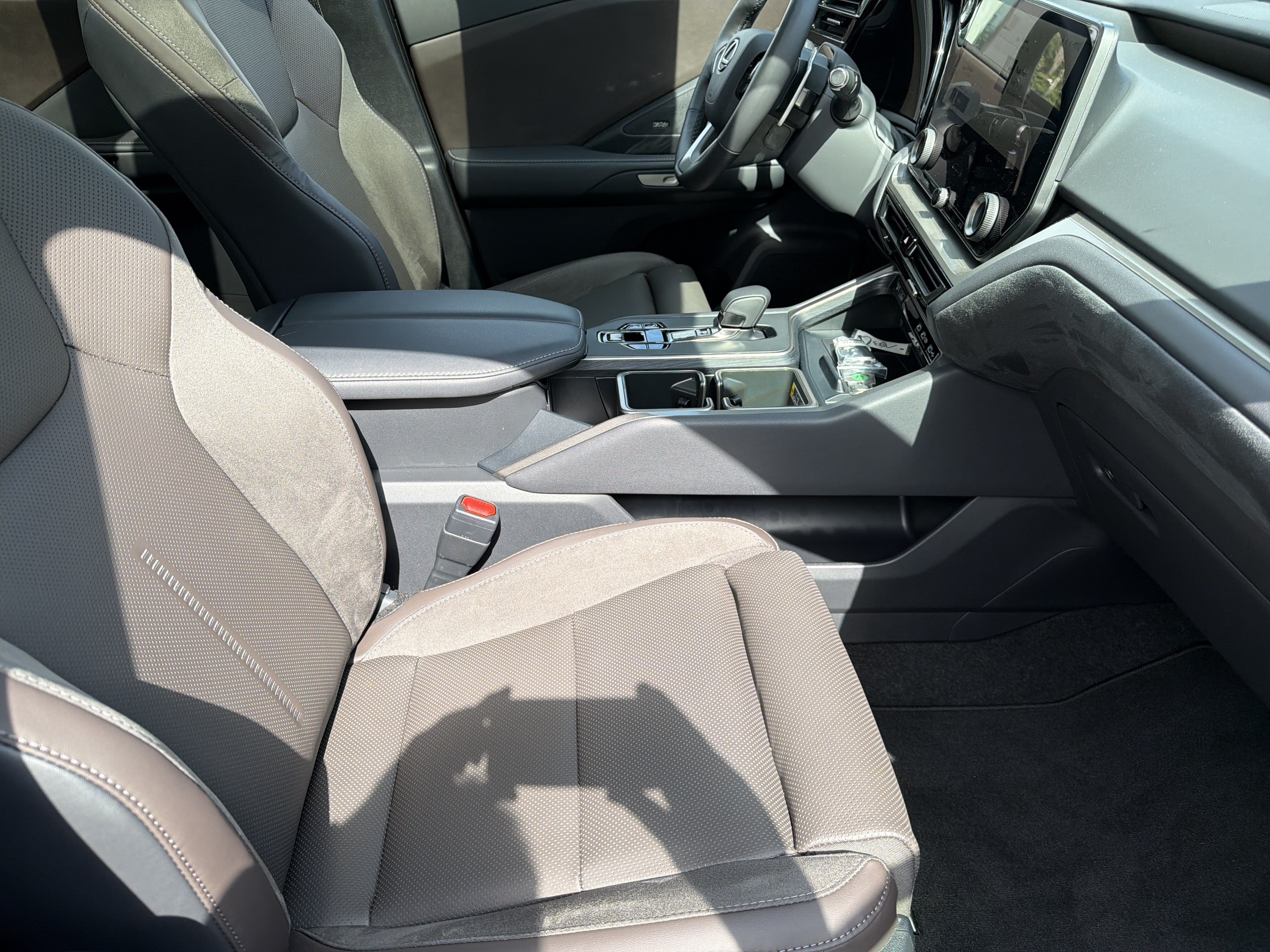New 2026 Lexus TX 350 AWD image 29