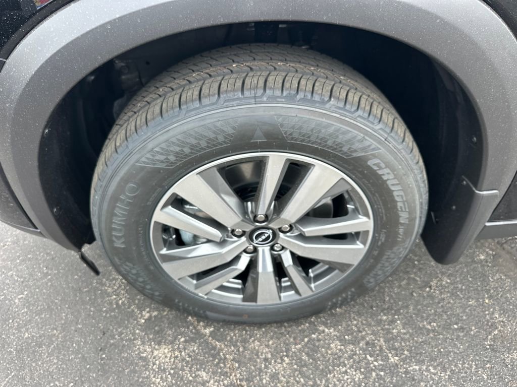 New 2026 Nissan Pathfinder SL AWD/4WD image 38
