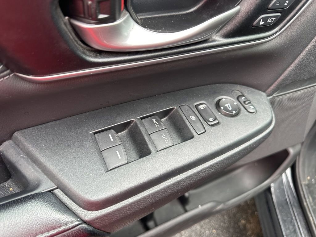 Used 2018 Honda CR-V EX-L image 17