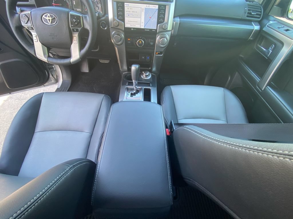 Used 2023 Toyota 4Runner SR5 Premium w/ Moonroof Package AWD/4WD image 11