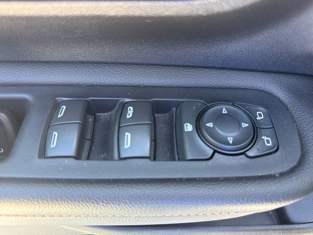 Used 2020 GMC Terrain SLT AWD/4WD image 15