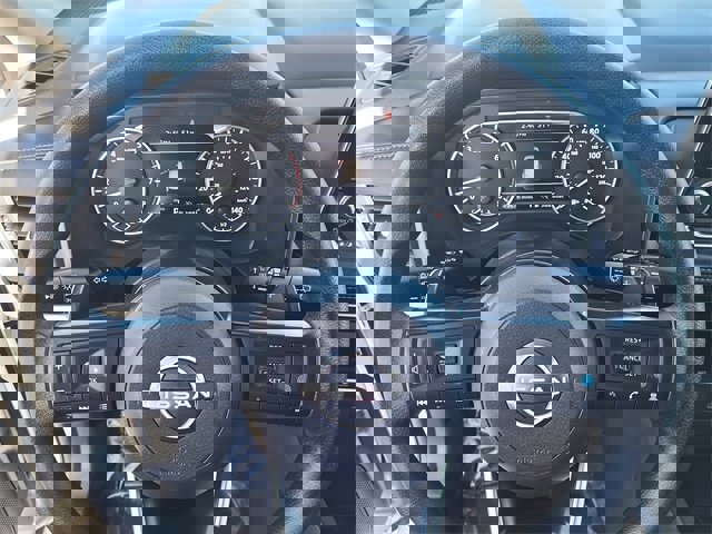 Certified 2024 Nissan Rogue SV image 10