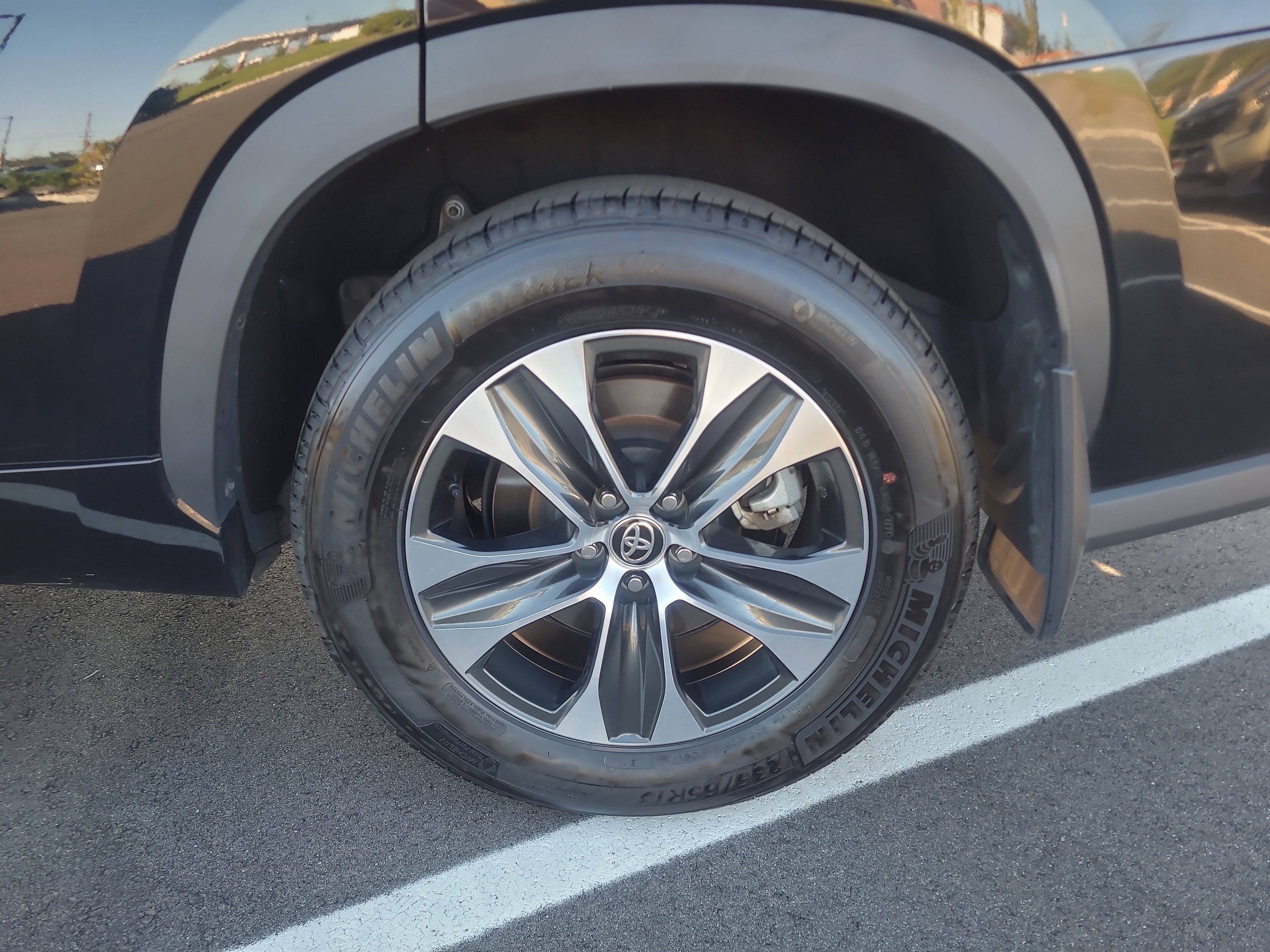 Certified 2026 Toyota Highlander XLE AWD/4WD image 10