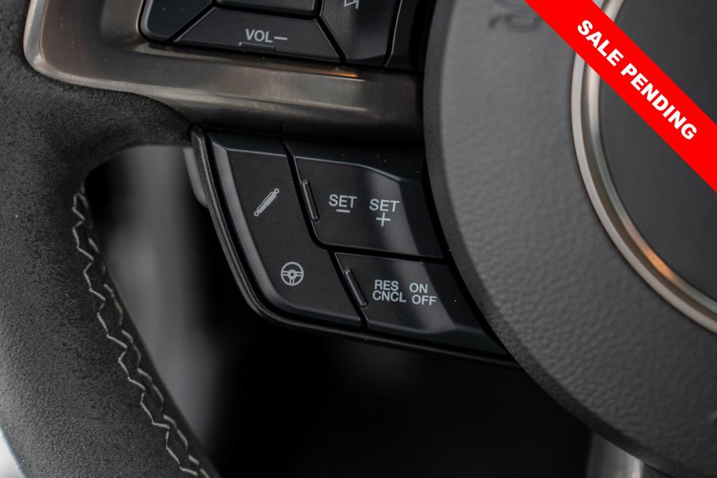 Used 2021 Ford Mustang Shelby GT500 w/ Technology Package image 16