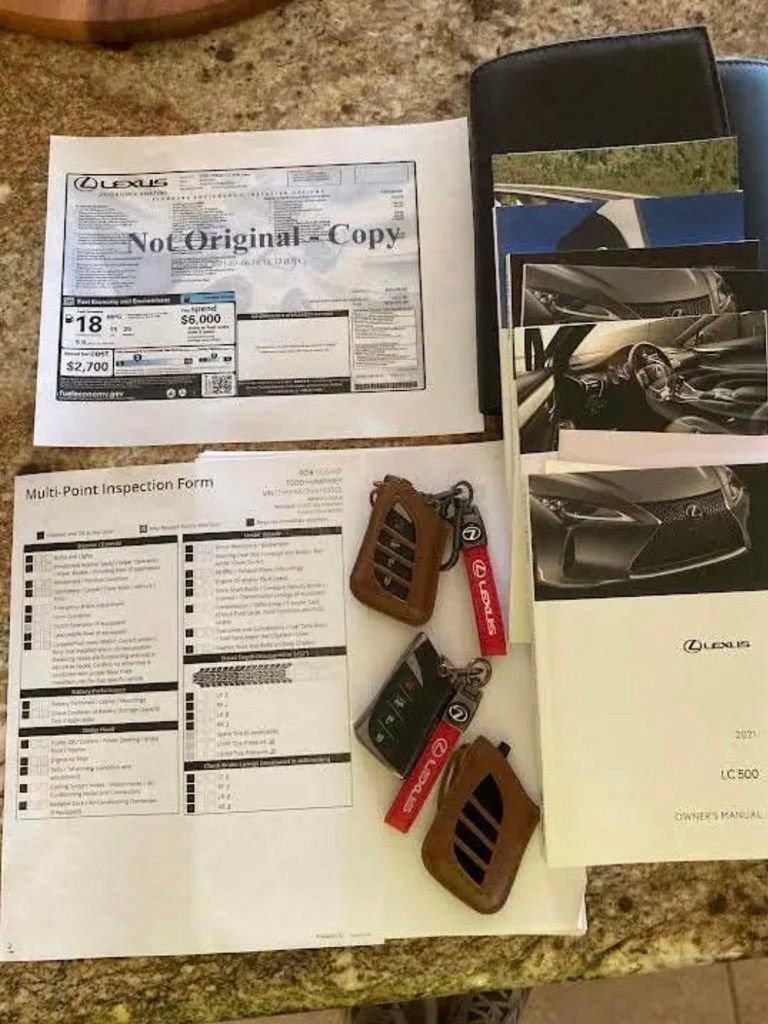 Used 2021 Lexus LC 500 Convertible w/ Touring Package RWD image 20