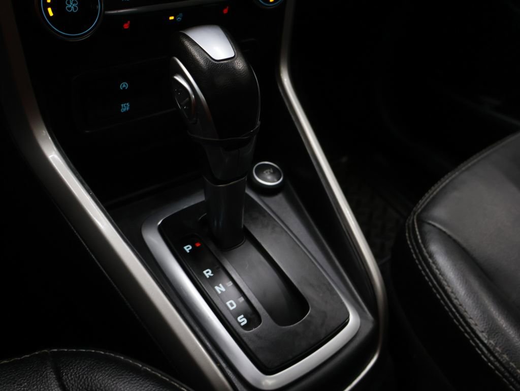 Used 2021 Ford EcoSport Titanium AWD/4WD image 26