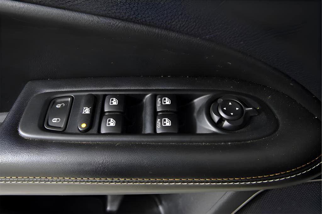 Used 2021 Jeep Compass Latitude image 14