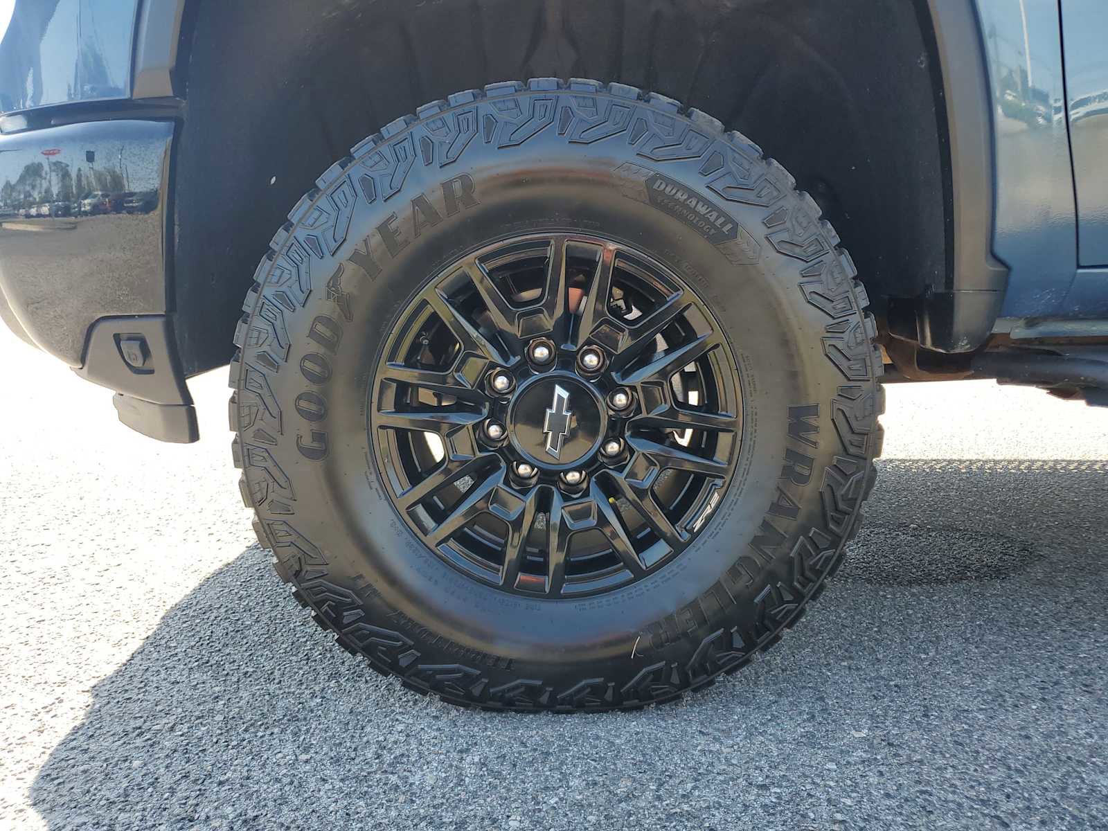 Certified 2024 Chevrolet Silverado 2500 ZR2 w/ Technology Package image 10