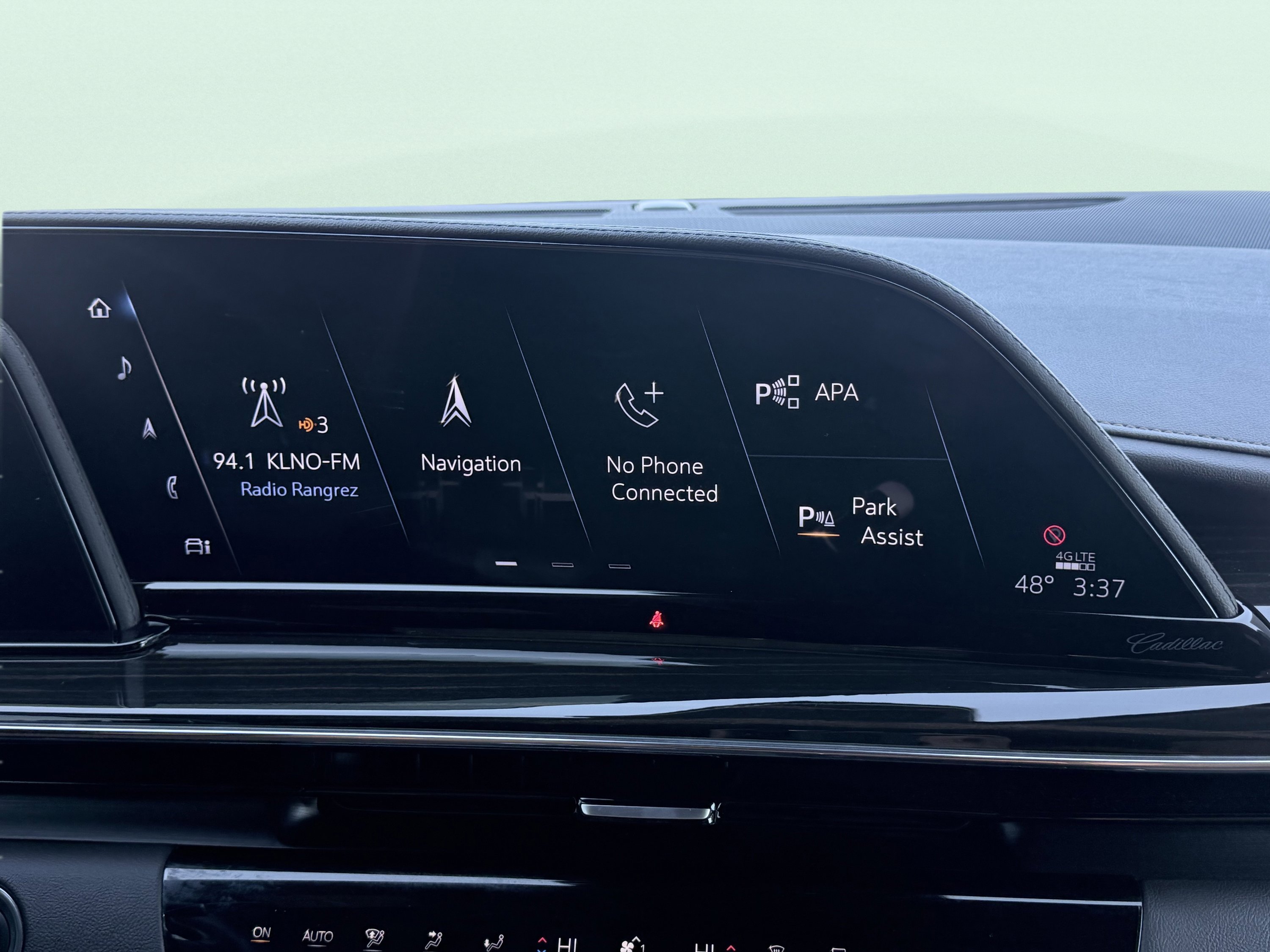 Used 2023 Cadillac Escalade Sport w/ Touring Package image 70