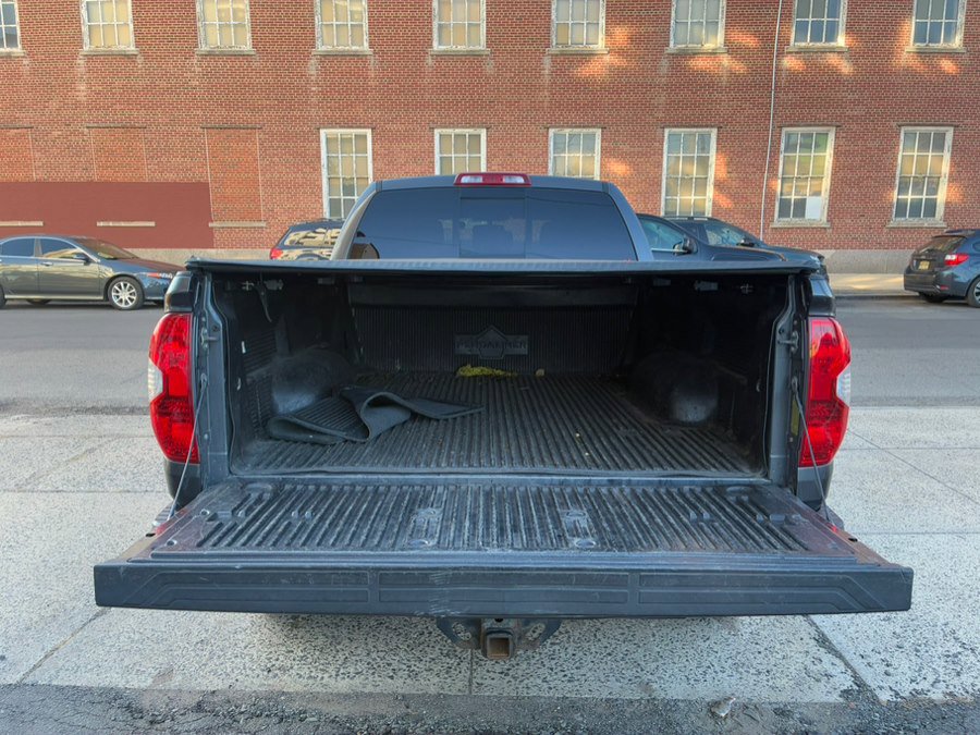 Used 2014 Toyota Tundra SR5 w/ TRD Off Road Package AWD/4WD image 7