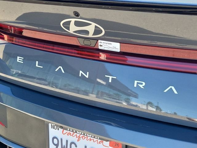 Certified 2025 Hyundai Elantra SEL image 22