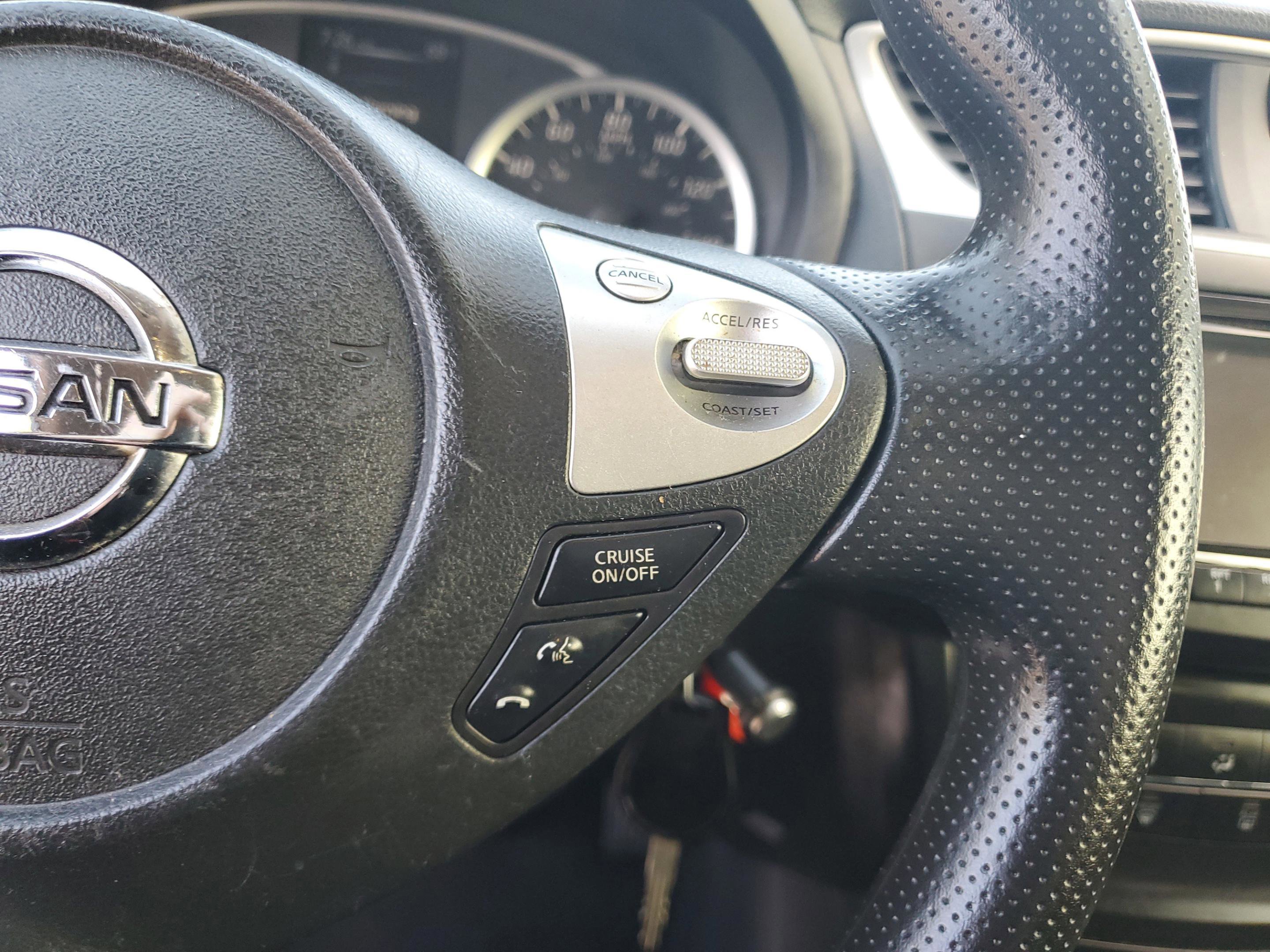 Used 2018 Nissan Sentra S image 25