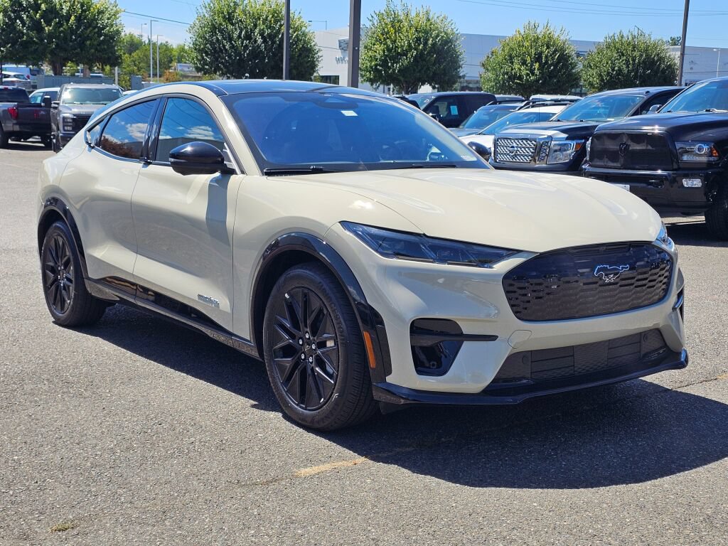 New 2026 Ford Mustang Mach-E Premium w/ Sport Appearance Package AWD/4WD image 3