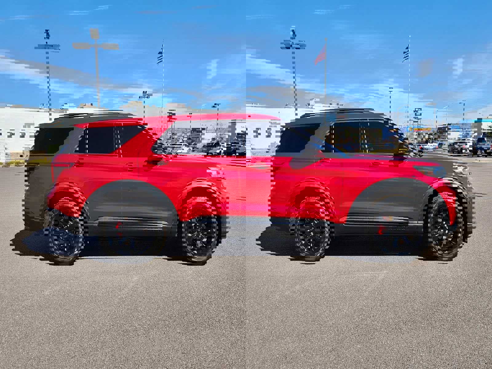 Used 2024 Ford Explorer ST w/ Equipment Group 401A image 2