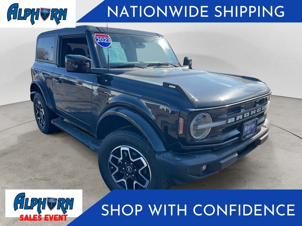 Used 2023 Ford Bronco Outer Banks image 1