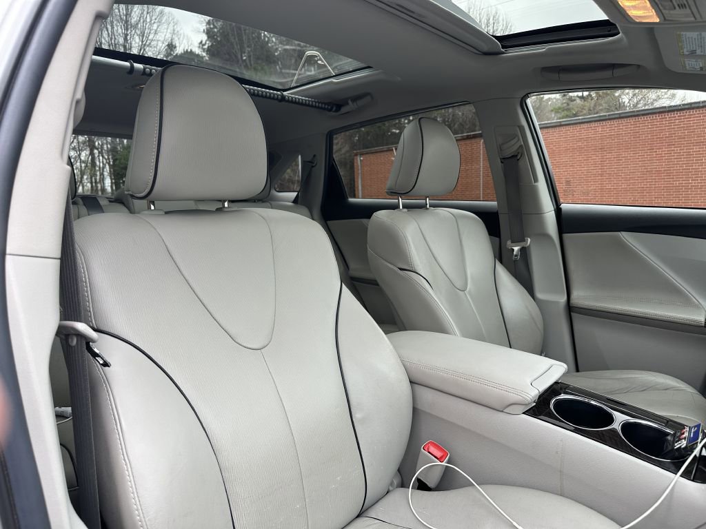 Used 2013 Toyota Venza XLE w/ XLE Premium Pkg image 23