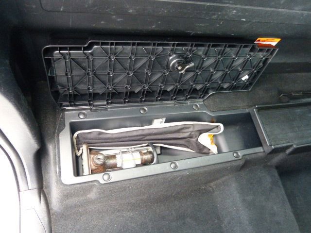 Used 2017 Toyota Tacoma SR image 19