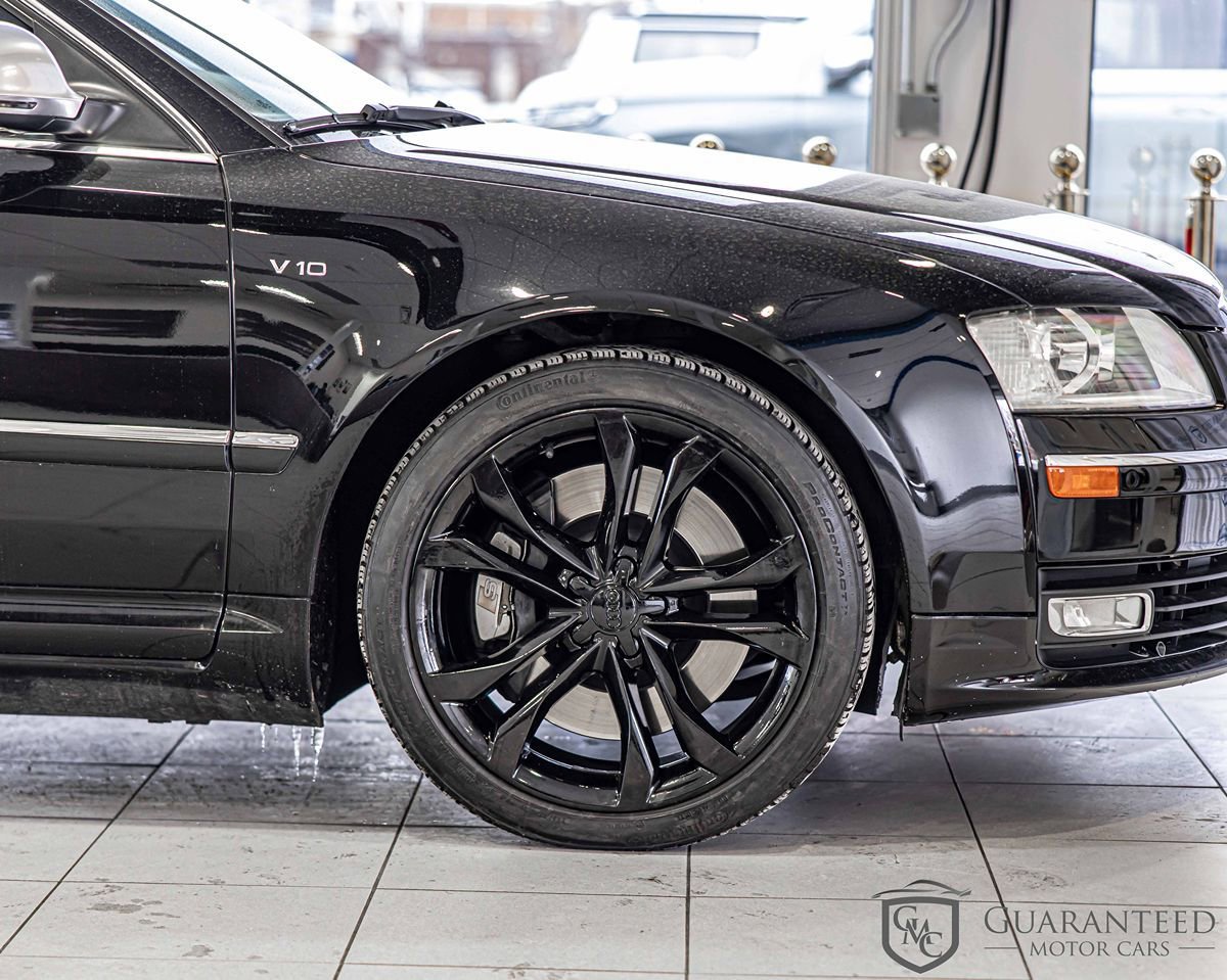 Used 2008 Audi S8 image 10