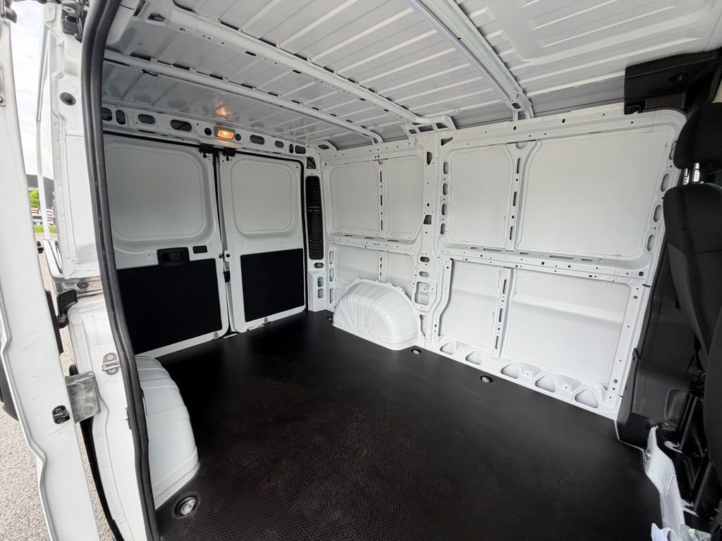 New 2026 RAM ProMaster 1500 w/ Safety Group FWD image 25