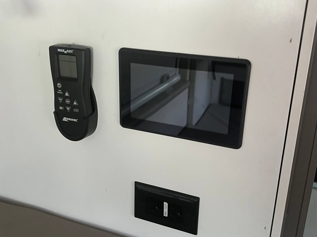 Used 2020 RAM ProMaster 3500 w/ Mopar Trailer Tow Group FWD image 25