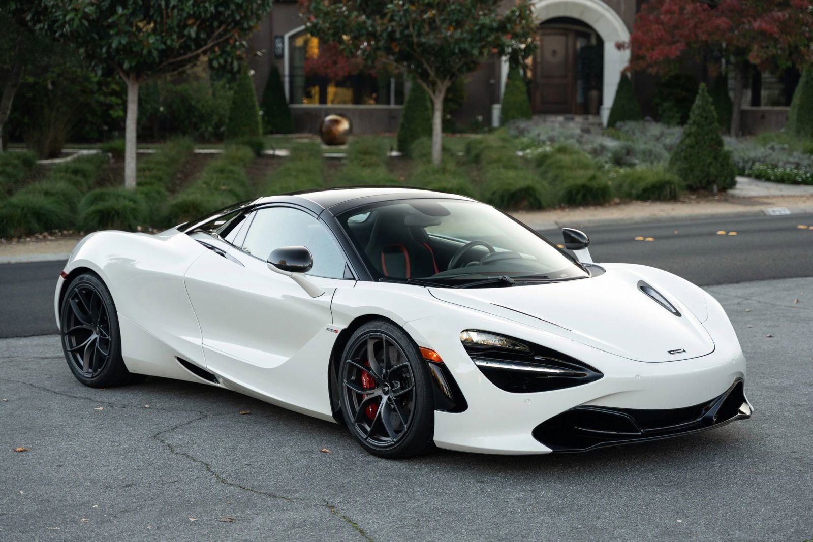 Used 2021 McLaren 720S Spider image 22