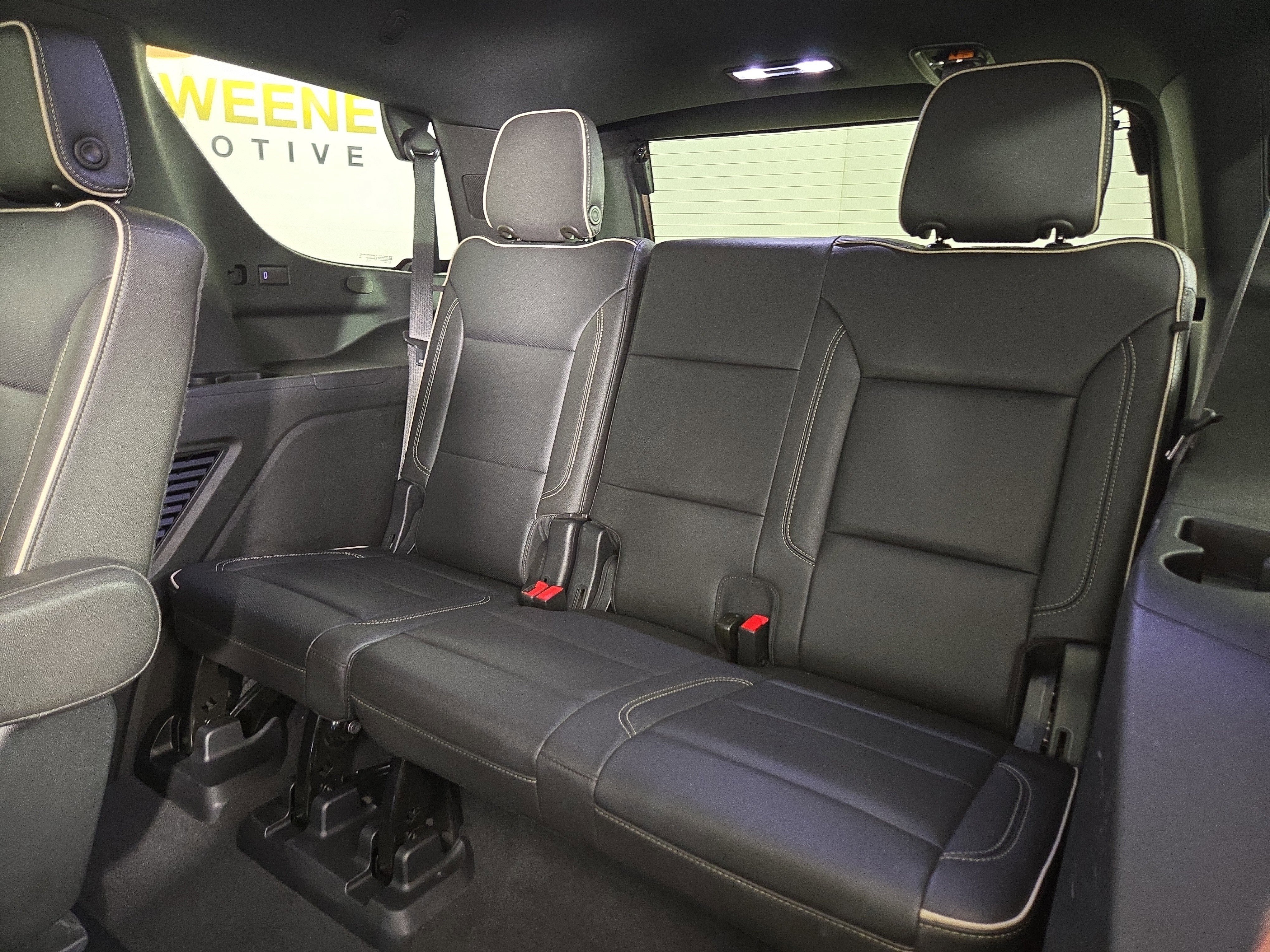 Certified 2022 GMC Yukon SLT w/ SLT Premium Package image 13