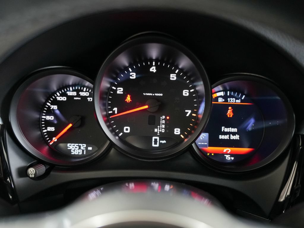 Used 2020 Porsche Macan AWD/4WD image 12