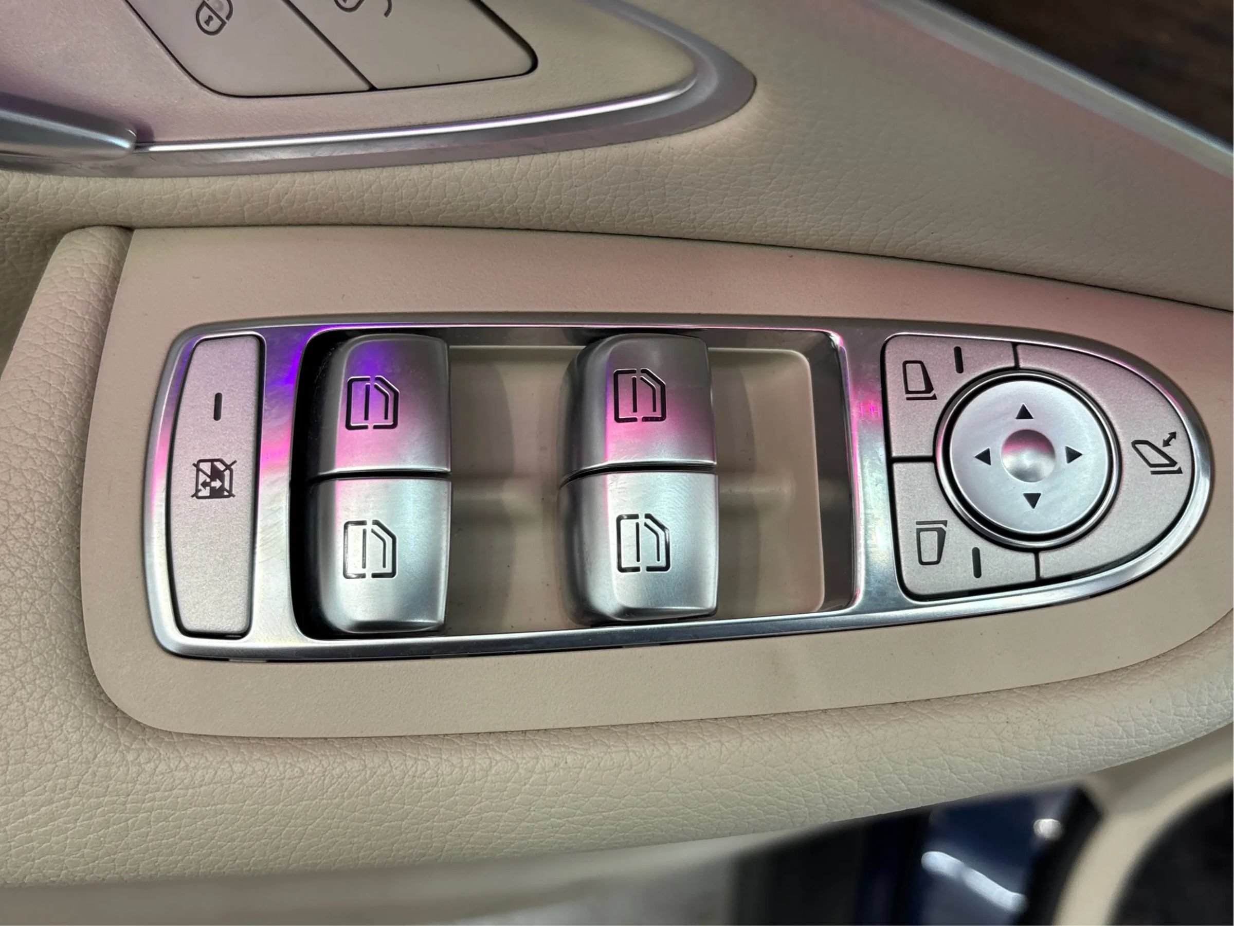 Used 2022 Mercedes-Benz GLC 300 4MATIC image 41