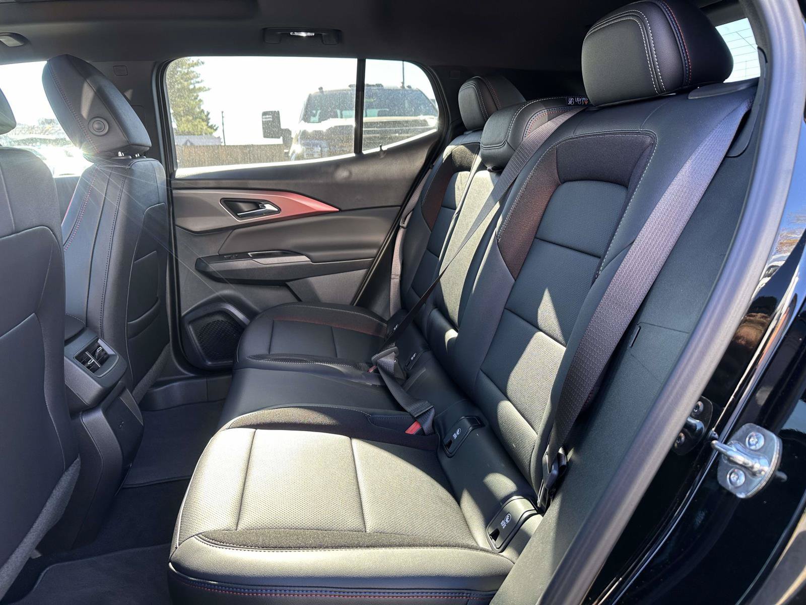 New 2026 Chevrolet Equinox EV RS FWD image 21