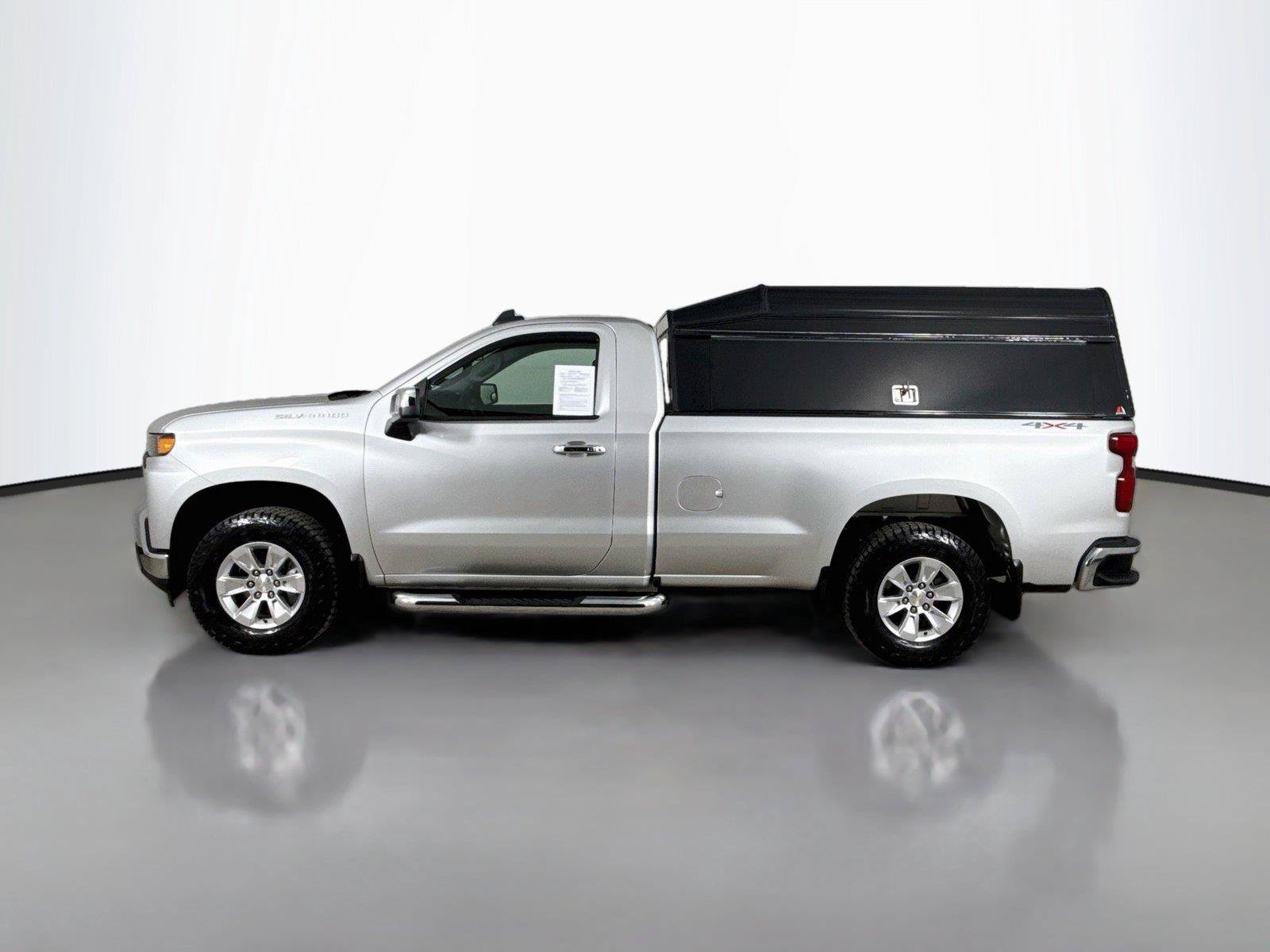 Used 2020 Chevrolet Silverado 1500 W/T w/ WT Convenience Package AWD/4WD image 9