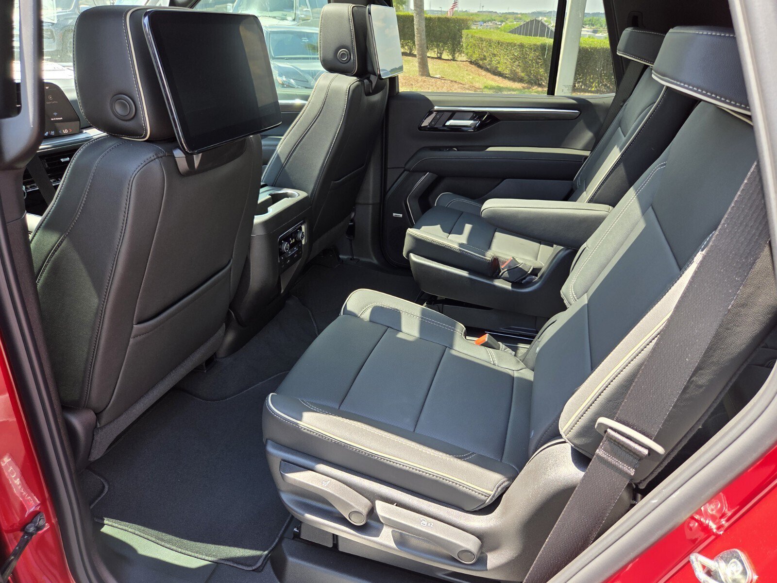 New 2026 Chevrolet Tahoe Premier RWD image 6