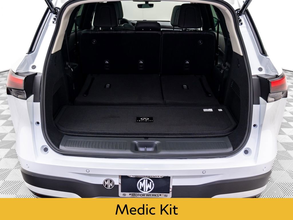 Certified 2026 INFINITI QX60 Luxe w/ Cargo Package AWD/4WD image 32