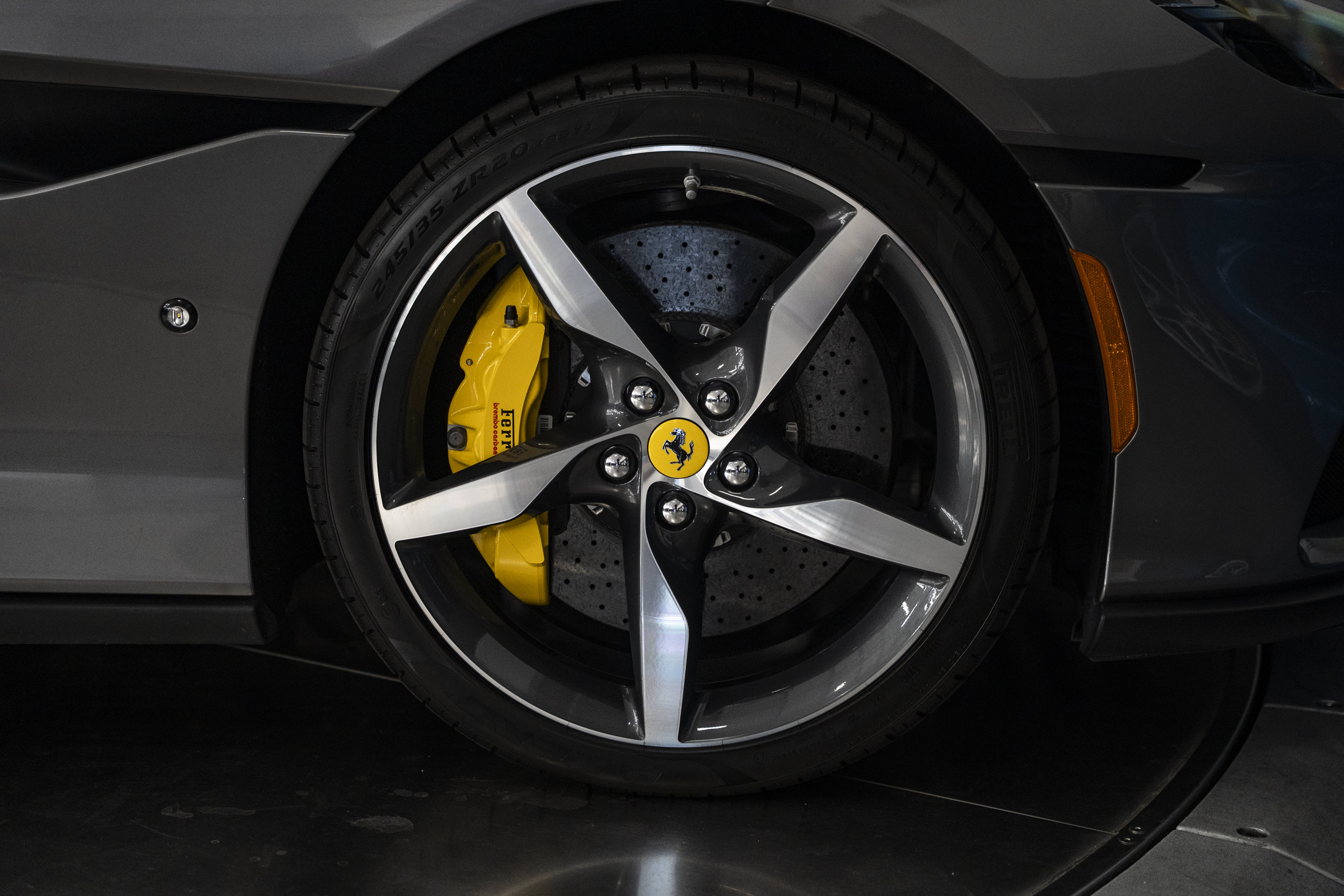 Used 2022 Ferrari Portofino M RWD image 16