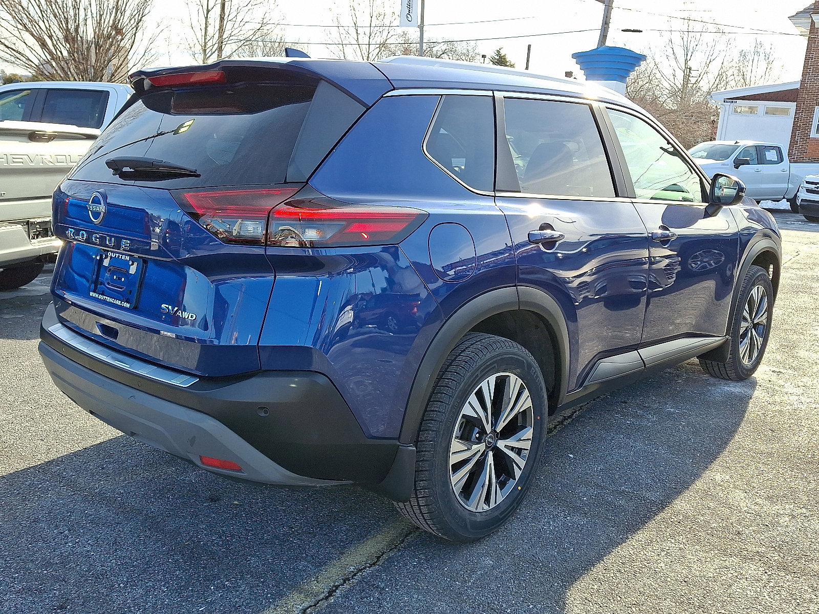 Used 2023 Nissan Rogue SV w/ SV Premium Package image 5