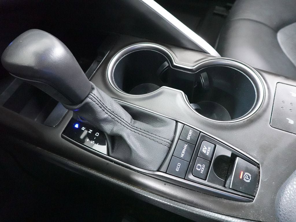 Used 2024 Toyota Camry XSE w/ Cold Weather Package FWD image 28