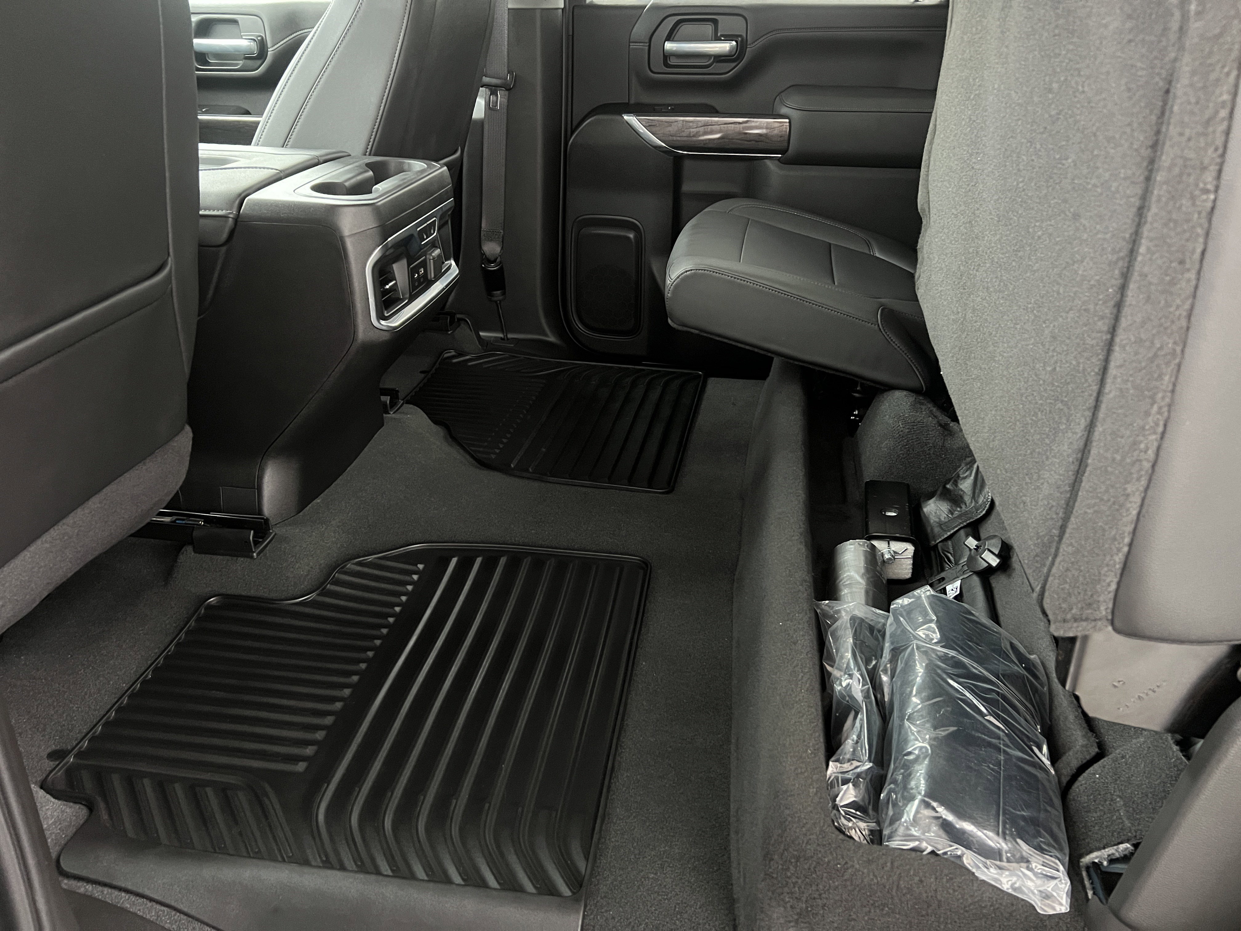 Used 2021 Chevrolet Silverado 3500 LTZ w/ LTZ Premium Package image 20