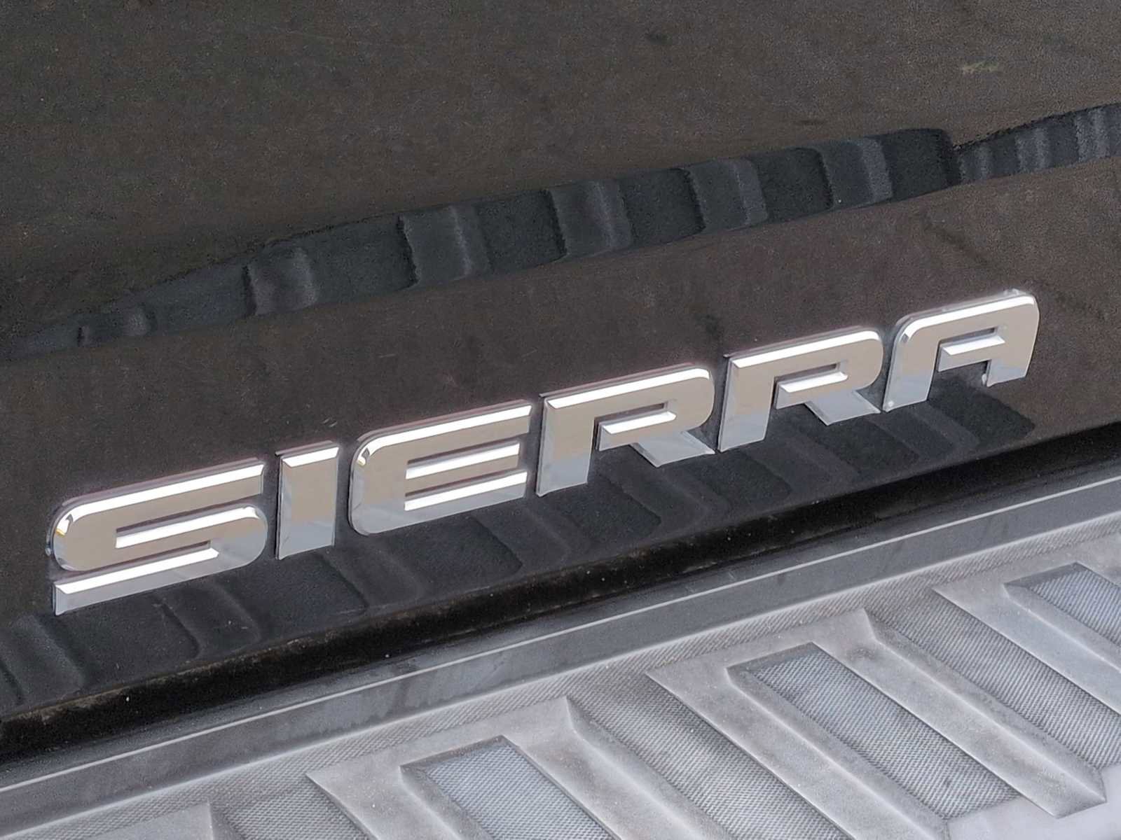 Used 2018 GMC Sierra 1500 Denali image 13