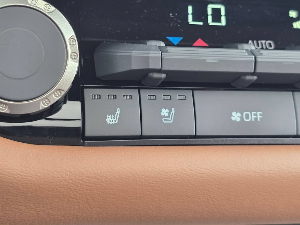 New 2026 Toyota Tundra 1794 Edition AWD/4WD image 11