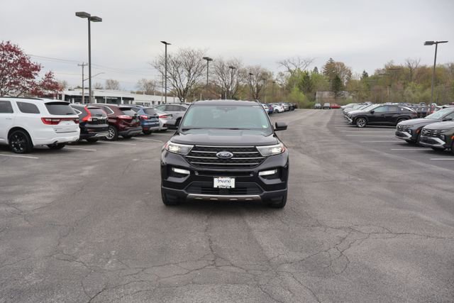 Used 2022 Ford Explorer XLT w/ Equipment Group 202A AWD/4WD image 10