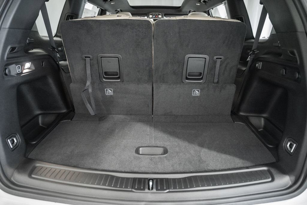 New 2025 Jeep Grand Cherokee L Limited w/ Luxury Tech Group II image 10