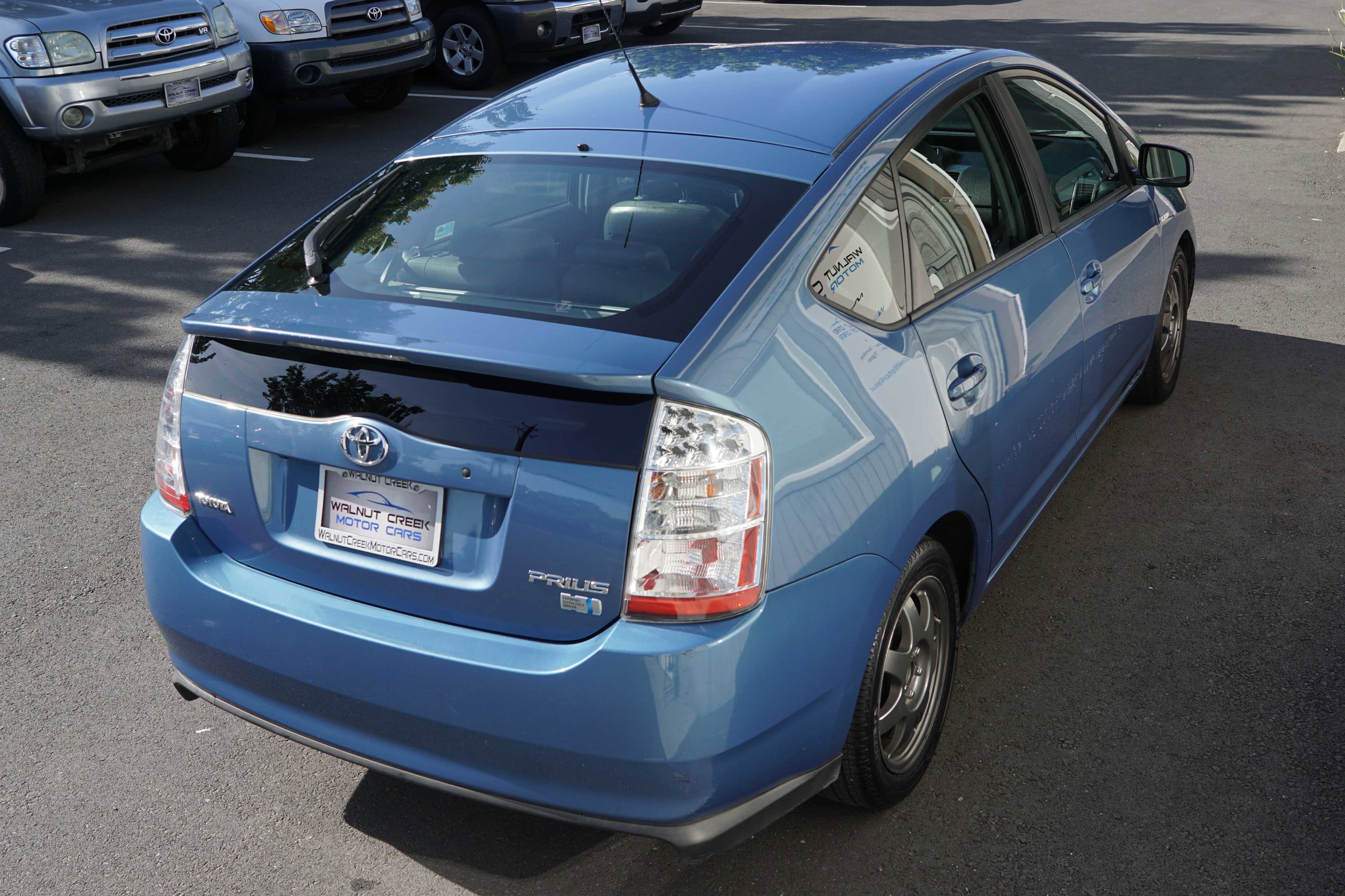 Used 2009 Toyota Prius Touring FWD image 12