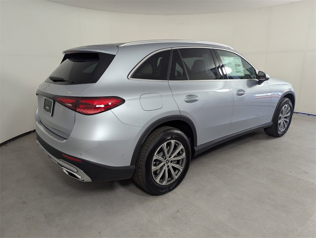 New 2026 Mercedes-Benz GLC 300 4MATIC image 4
