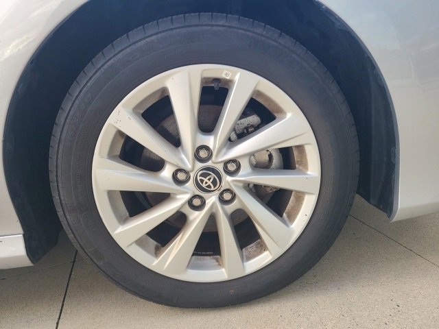 Used 2024 Toyota Camry LE image 9